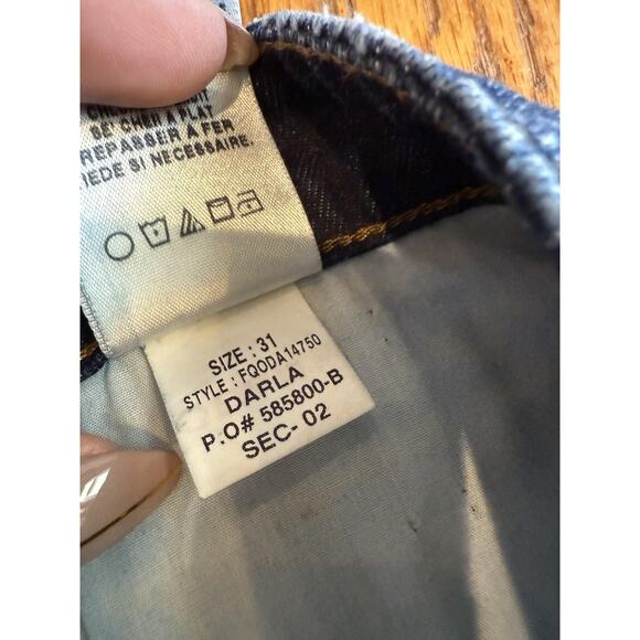 Joe's Jeans Denim Shorts Womens 31 Blue Darla Stretch Distressed 5 Pocket - Picture 6 of 6